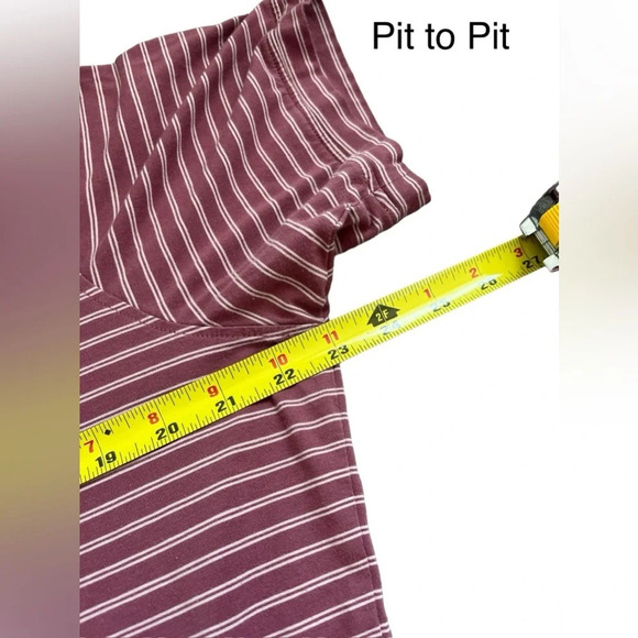 Men’s Oobe Striped Collared, Short Sleeve, Side Slit Polo - Picture 7 of 11